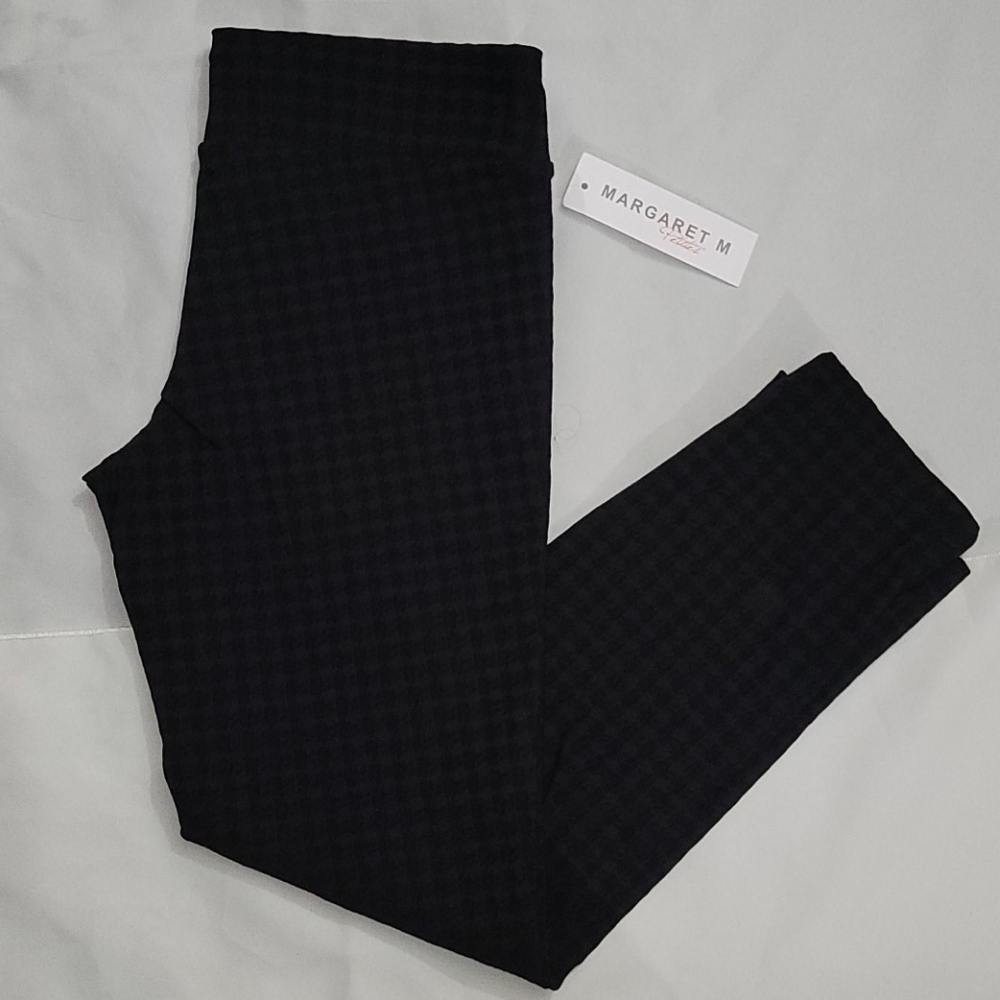 Margaret M Marlie Textured Houndstooth Slimming Pant - Picture 6 of 12